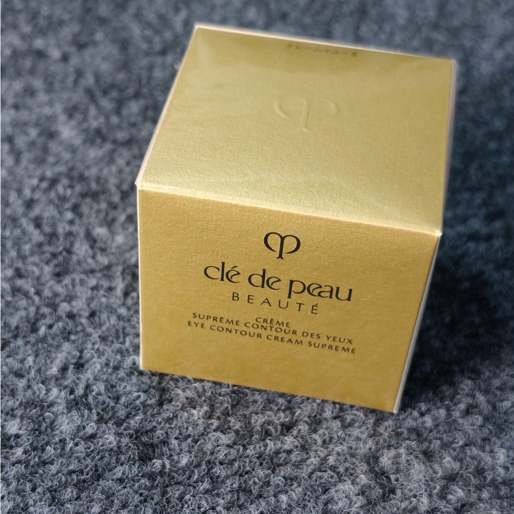 Cle de peau beaute Eye Contour Cream Supreme